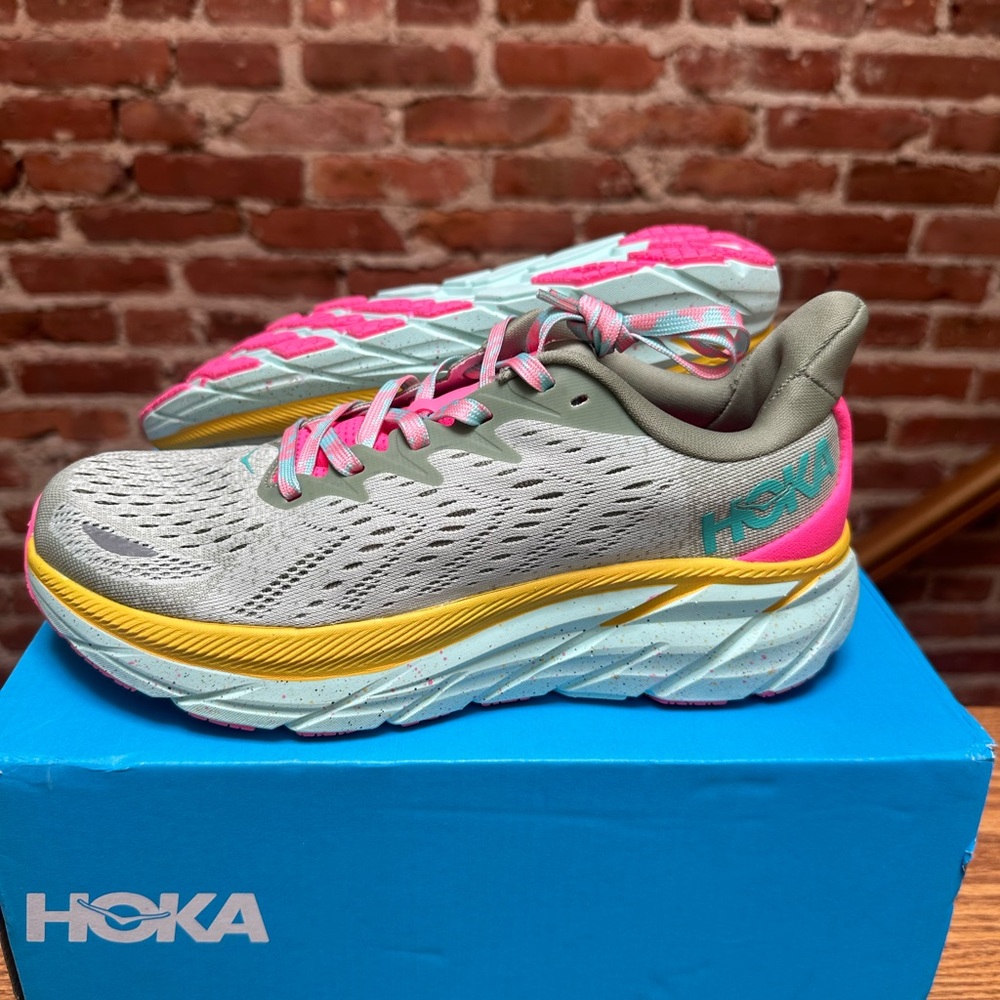 Hoka Clifton Women’s Size 6.5